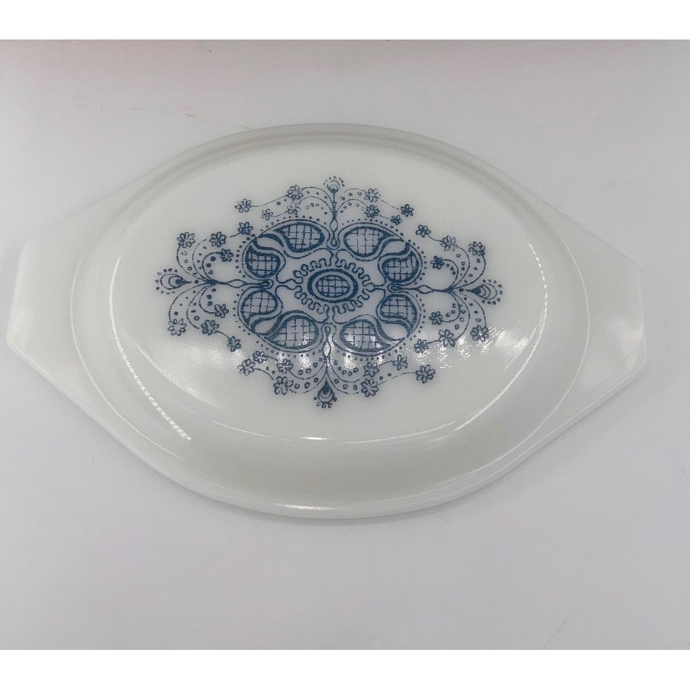 Pyrex Blue Paisley Milk Glass Lid 943-C-19 Vintage Oval Casserole Cover 8x6